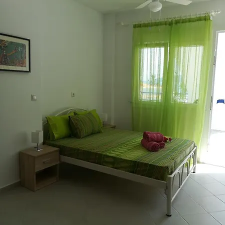 Blue Diamond Golden Beach Holiday home *